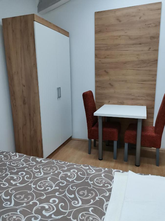 Apartmani Jasa ヤゴディナ エクステリア 写真